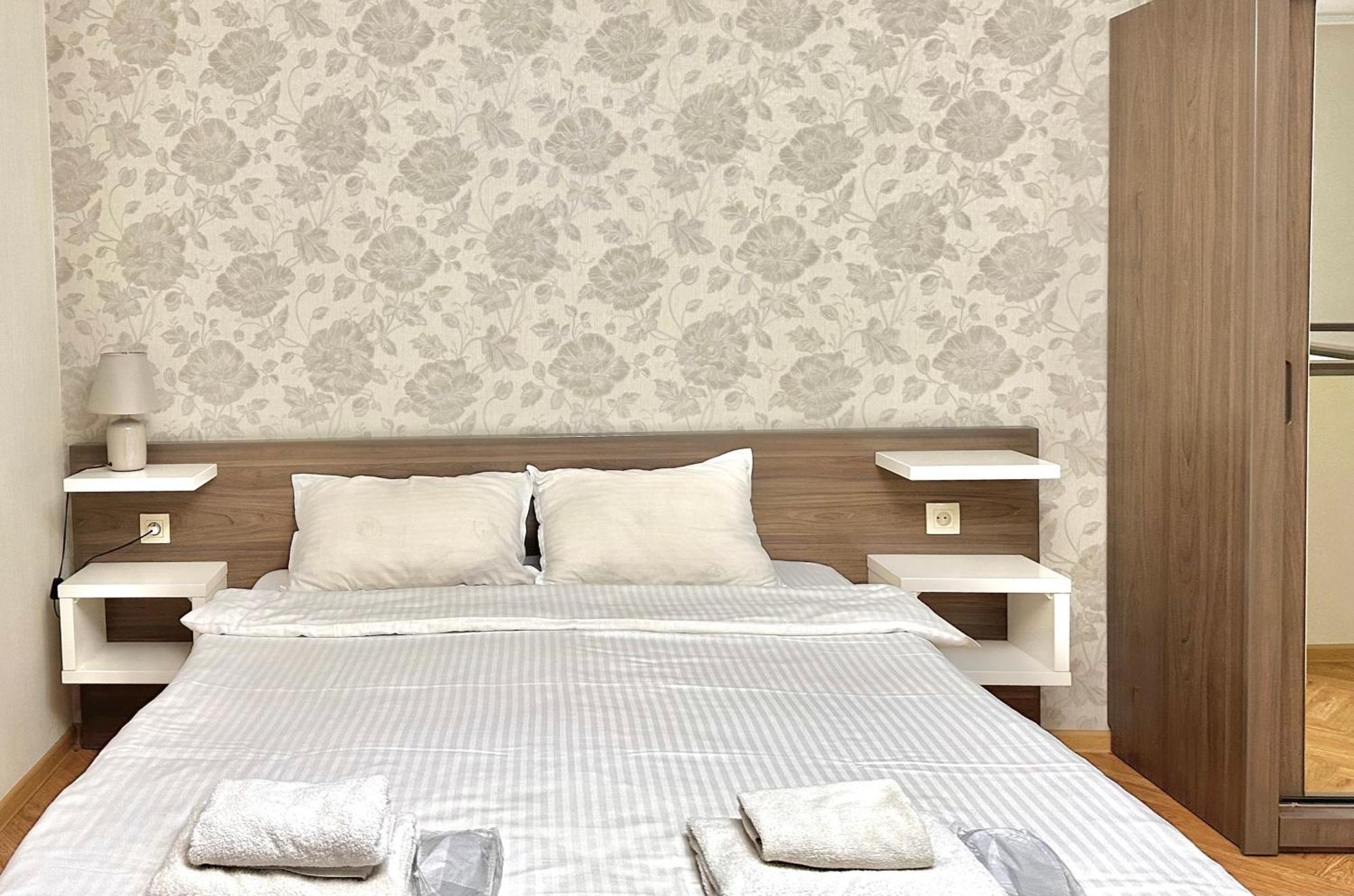 Hotel Four Brothers Tbilisi ภายนอก รูปภาพ